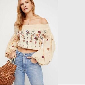 SALE 🍁Free People Saachi embroidered top XS